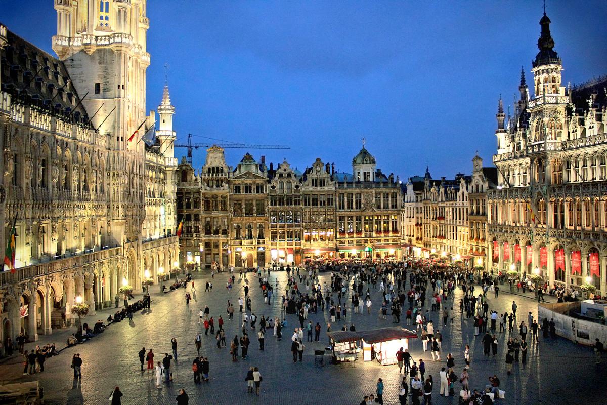 دليلك السياحي لمدينة بروكسل عاصمة بلجيكا - La Grand-Place