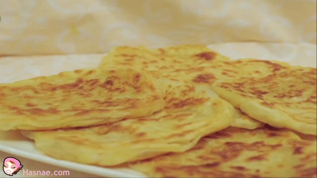 طريقة سهلة و سريعة لتحضير الرغايف المغربية بالفيديو بمناسبة رمضان 